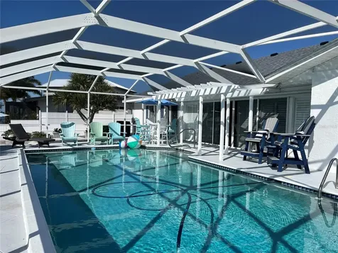 3704 100th Street W Bradenton FL 34210