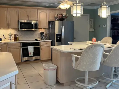 3704 100th Street W Bradenton FL 34210