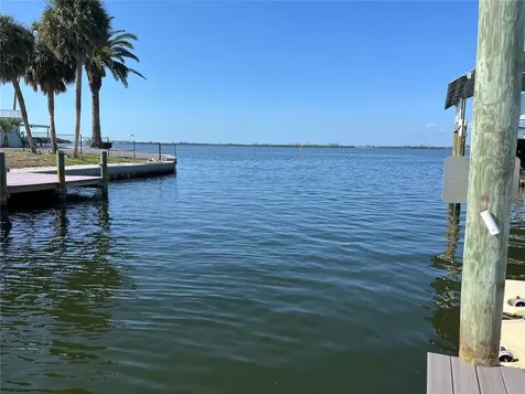 3704 100th Street W Bradenton FL 34210