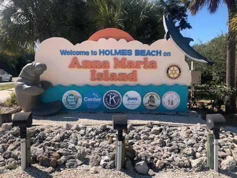 3704 100th Street W Bradenton FL 34210