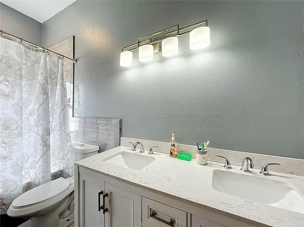 11500 Chestfield Court Orlando FL 32837