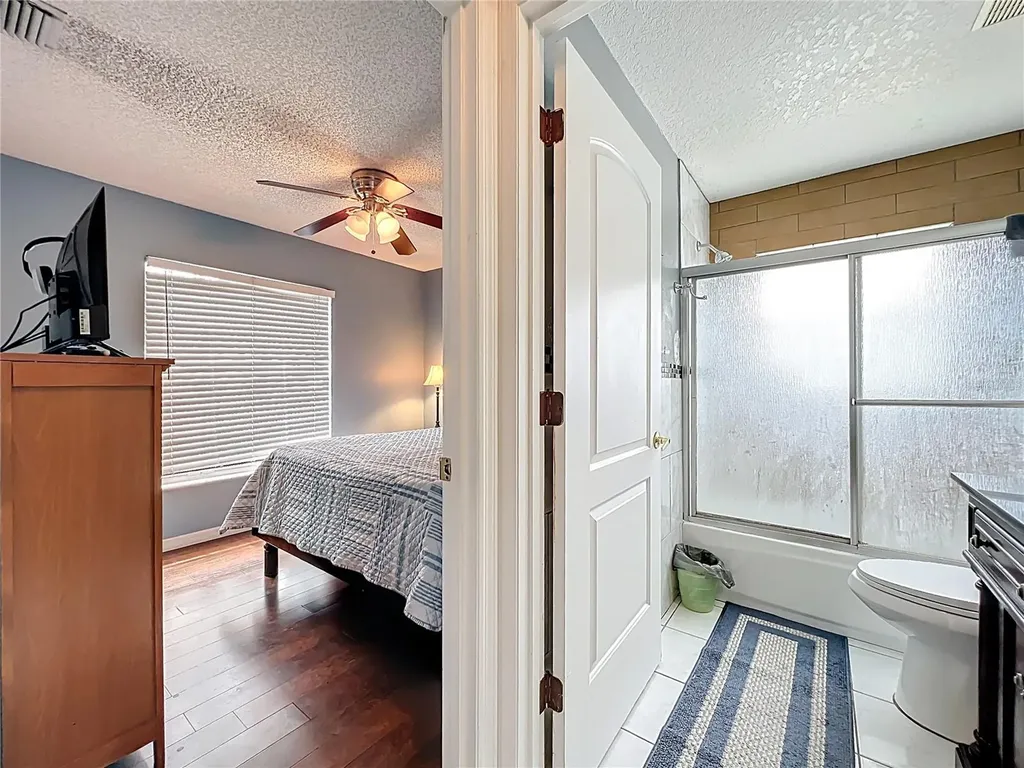 11500 Chestfield Court Orlando FL 32837