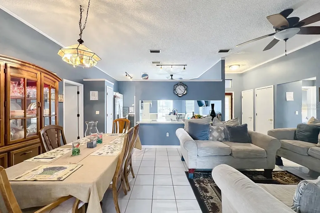11500 Chestfield Court Orlando FL 32837