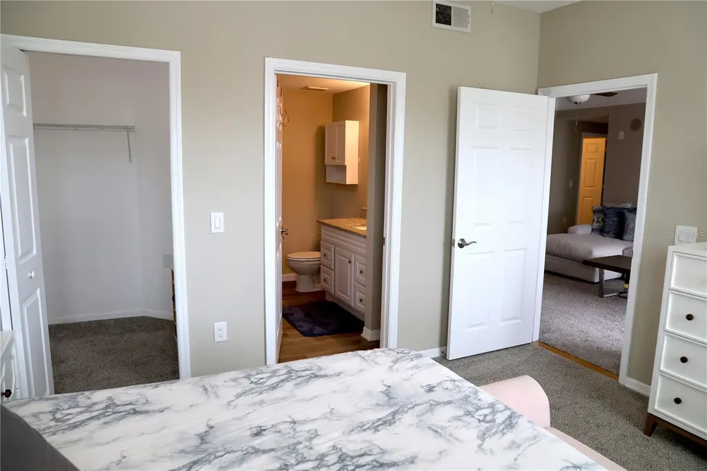 3344 Corona Village Way Orlando FL 32835