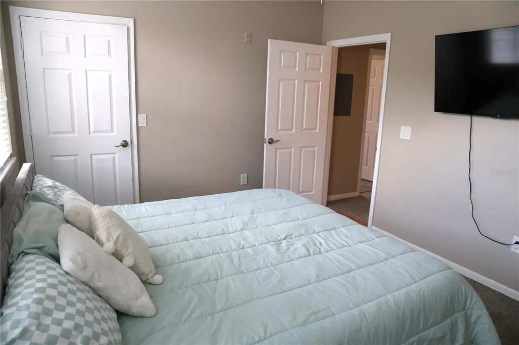 3344 Corona Village Way Orlando FL 32835