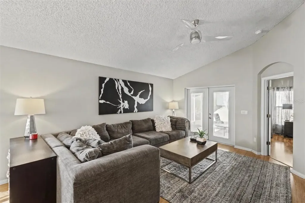 2070 Carpathian Drive Apopka FL 32712