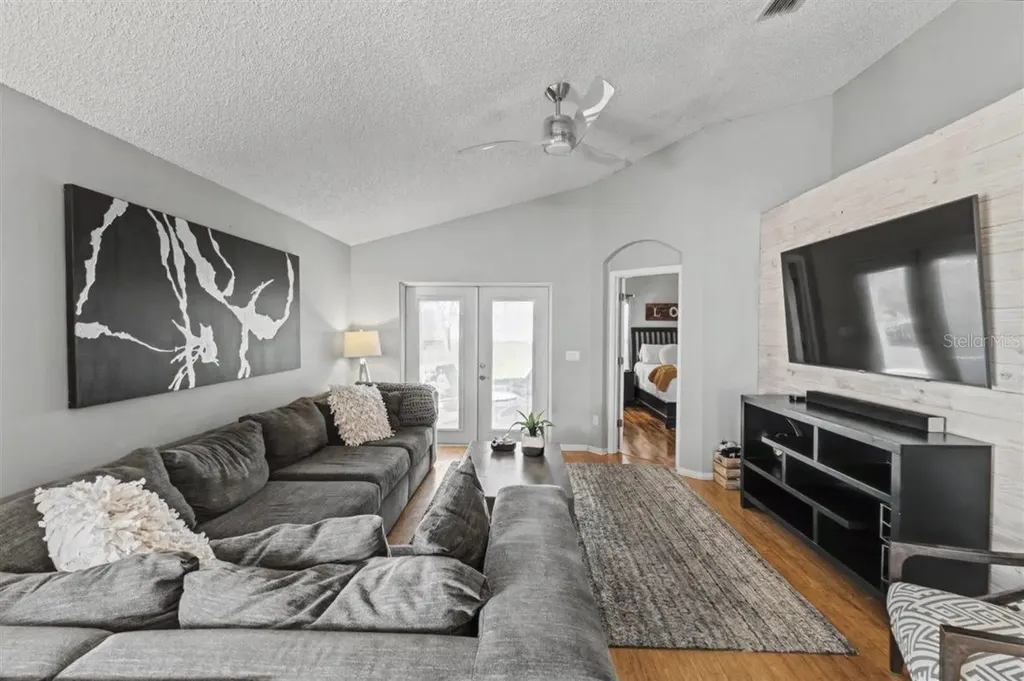 2070 Carpathian Drive Apopka FL 32712