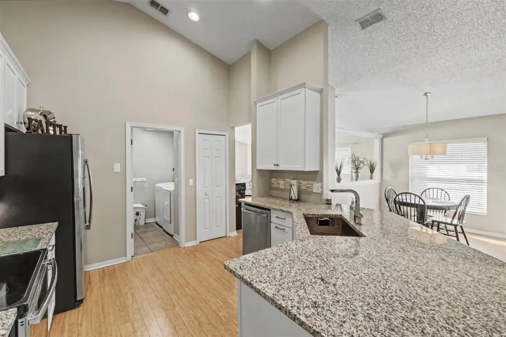 2070 Carpathian Drive Apopka FL 32712