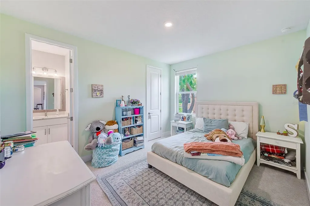 4710 W El Prado Boulevard Tampa FL 33629