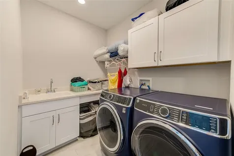 4710 W El Prado Boulevard Tampa FL 33629