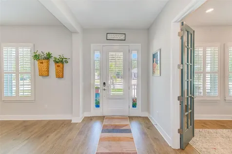 4710 W El Prado Boulevard Tampa FL 33629