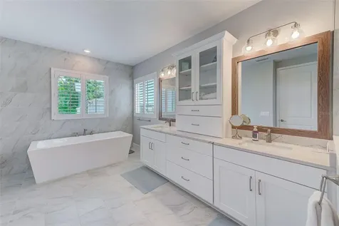 4710 W El Prado Boulevard Tampa FL 33629