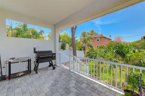 4710 W El Prado Boulevard Tampa FL 33629