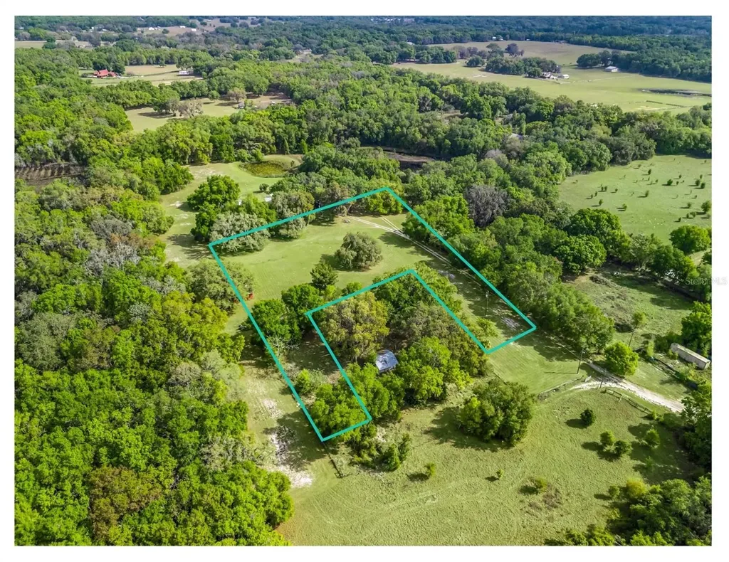 747 County Road 466a Fruitland Park FL 34731