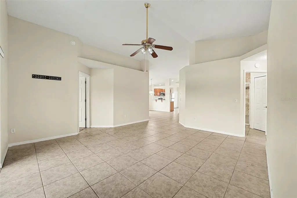 162 Canary Island Circle Davenport FL 33837
