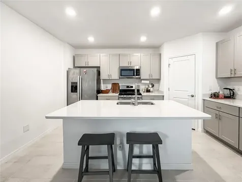 6312 Milestone Loop Palmetto FL 34221