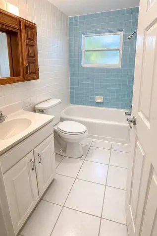 3975 Porpoise Drive SE St Petersburg FL 33705