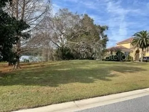 413 W Blue Water Edge Drive Eustis FL 32736