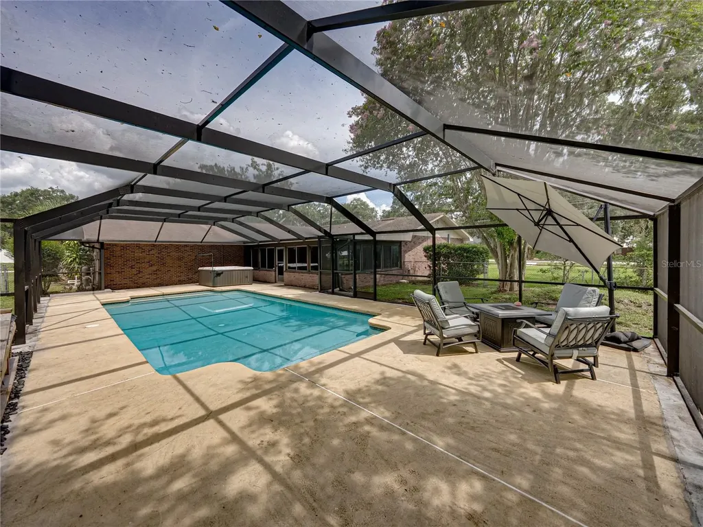 609 W Pipkin Road Lakeland FL 33813