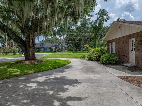 609 W Pipkin Road Lakeland FL 33813