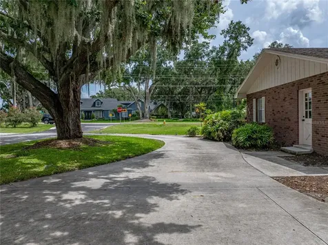 609 W Pipkin Road Lakeland FL 33813
