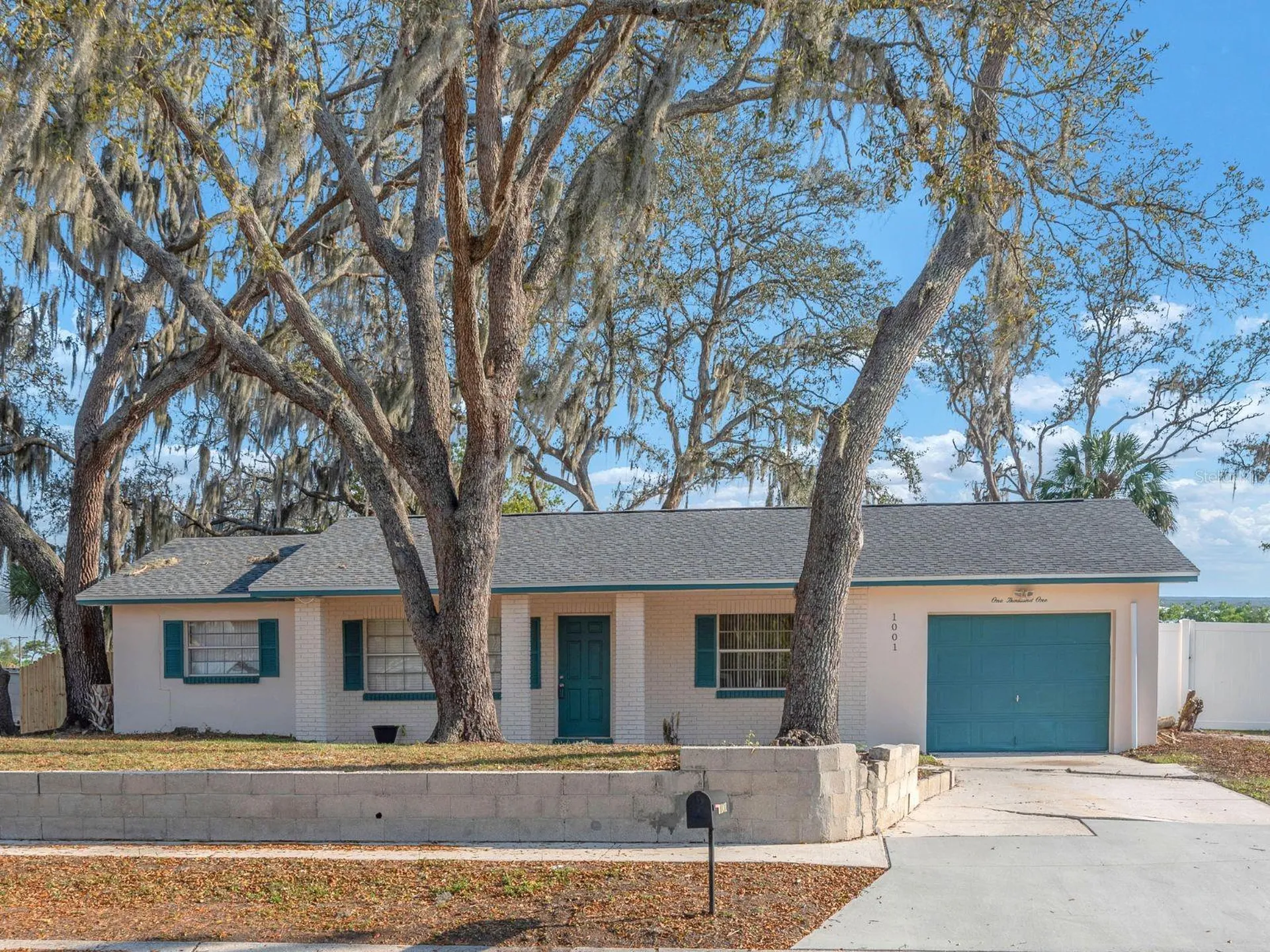 1001 Hallwood Loop Brandon FL 33511