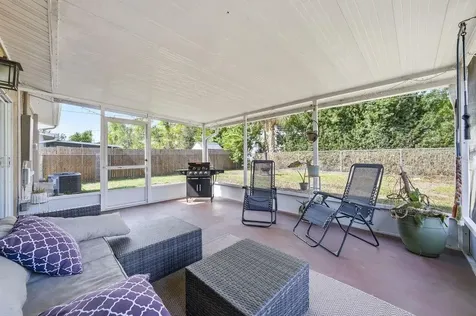 8520 109th Way Seminole FL 33772