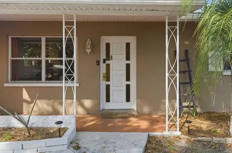 8520 109th Way Seminole FL 33772