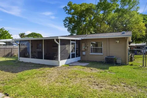 8520 109th Way Seminole FL 33772