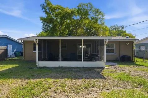 8520 109th Way Seminole FL 33772