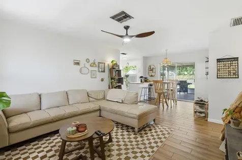 8520 109th Way Seminole FL 33772