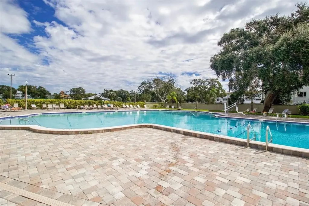 2284 Philippine Drive Clearwater FL 33763