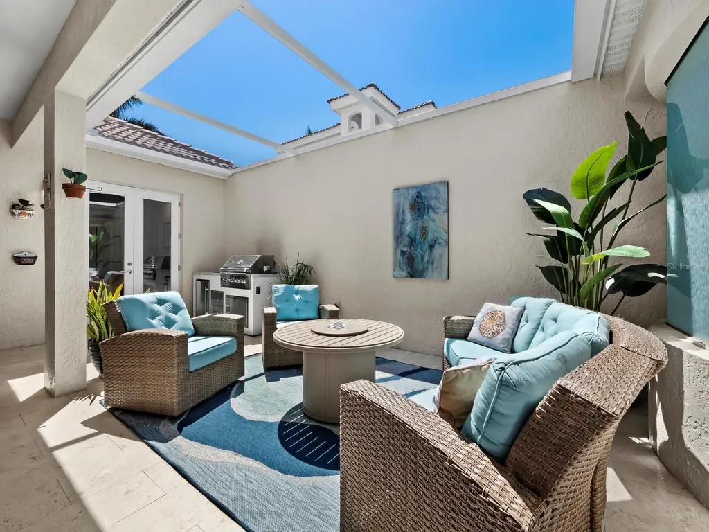 1914 Harbour Links Circle Longboat Key FL 34228