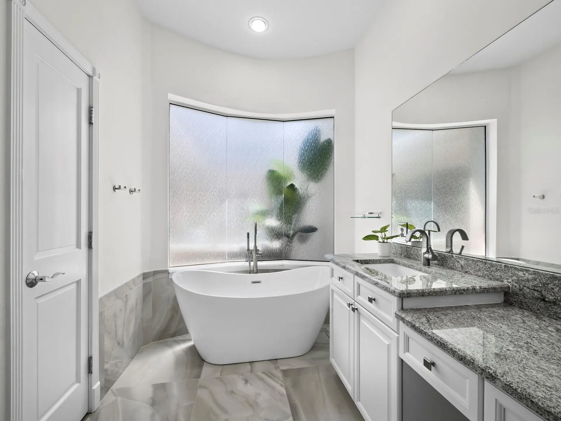 1914 Harbour Links Circle Longboat Key FL 34228