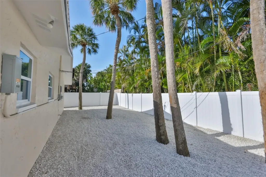 722 1st Street Indian Rocks Beach FL 33785