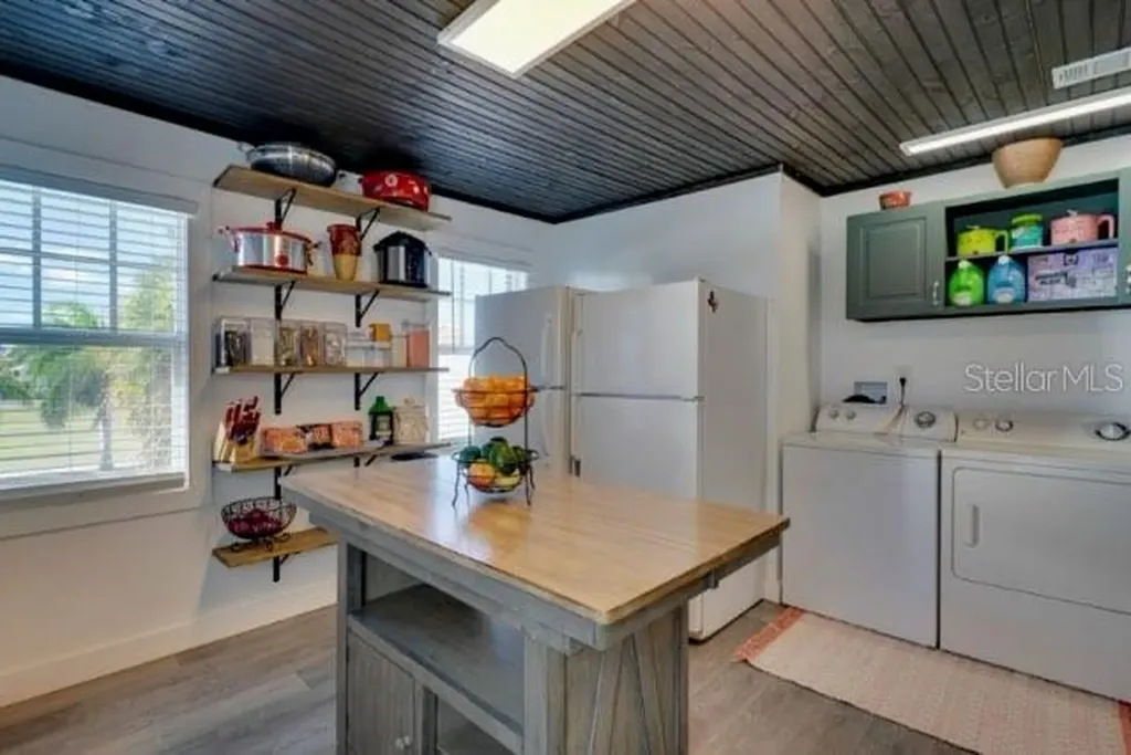 209 W Olympia Avenue Punta Gorda FL 33950