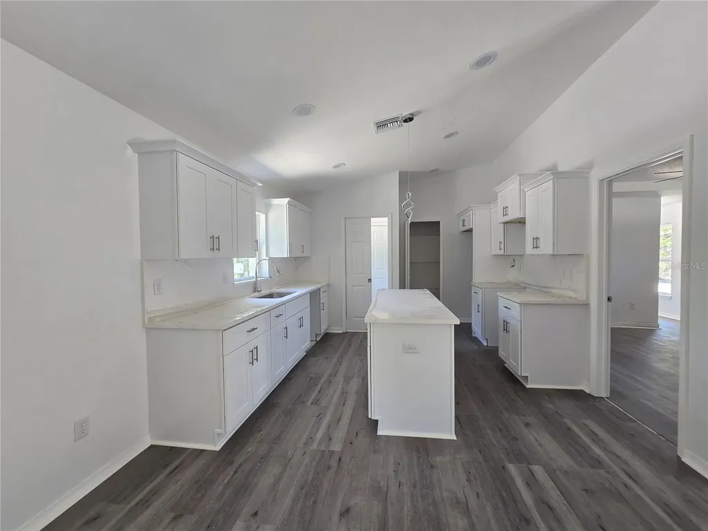 76 Locust Loop Ocala FL 34472