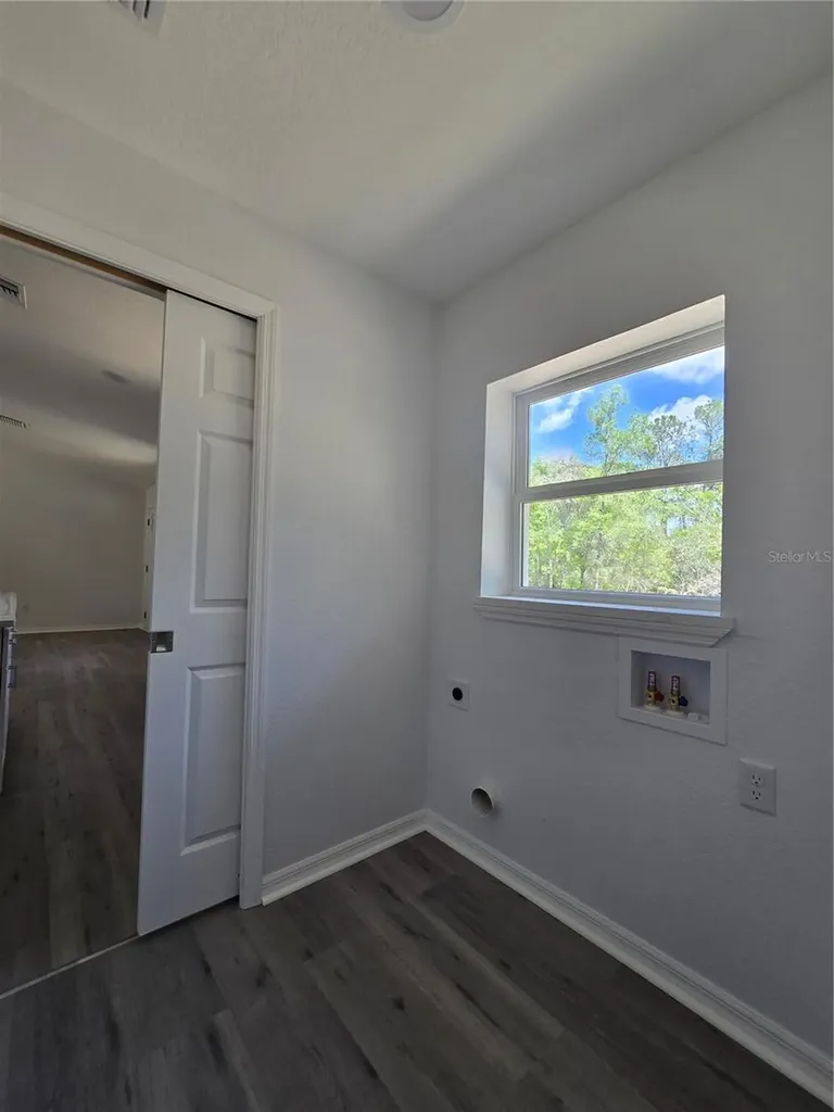 76 Locust Loop Ocala FL 34472