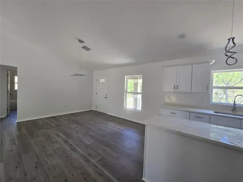 76 Locust Loop Ocala FL 34472