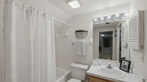 4504 Citation Lane Sarasota FL 34233
