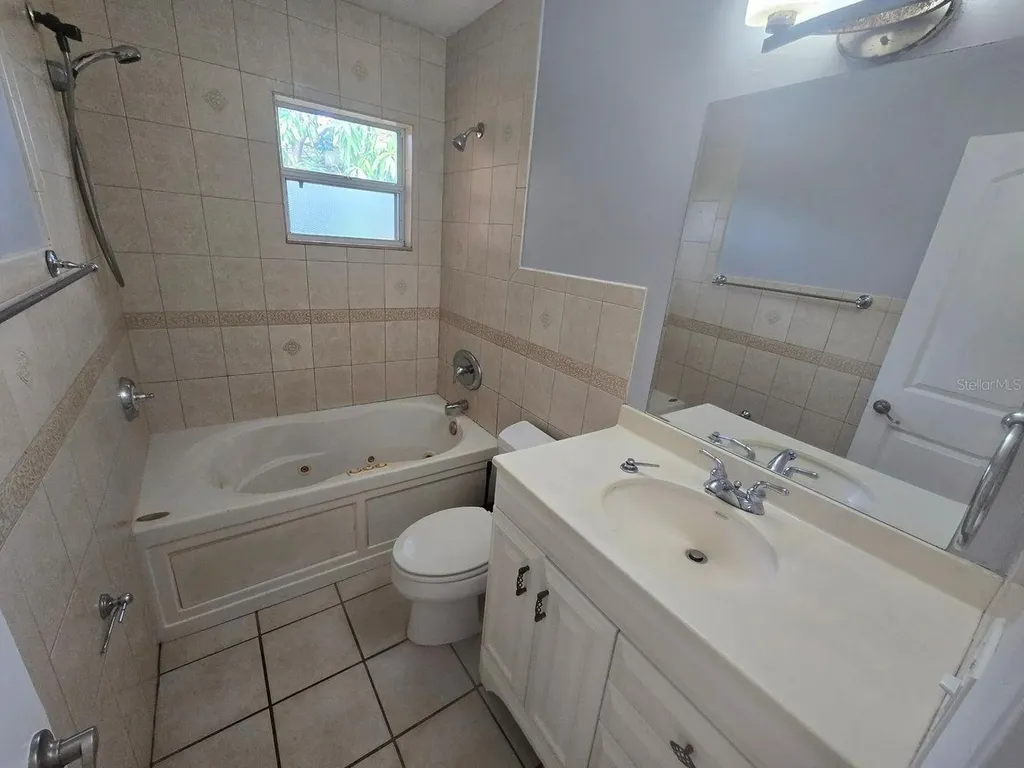 6804 S Wall Street Tampa FL 33616
