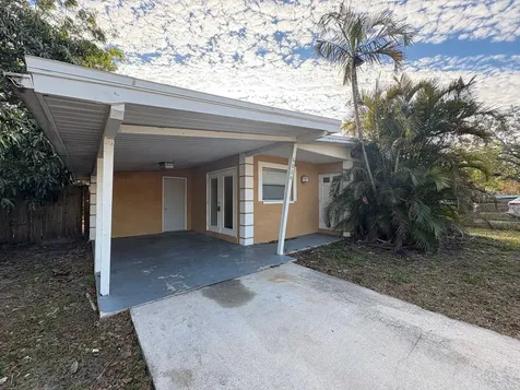 6804 S Wall Street Tampa FL 33616