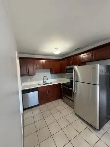 6804 S Wall Street Tampa FL 33616