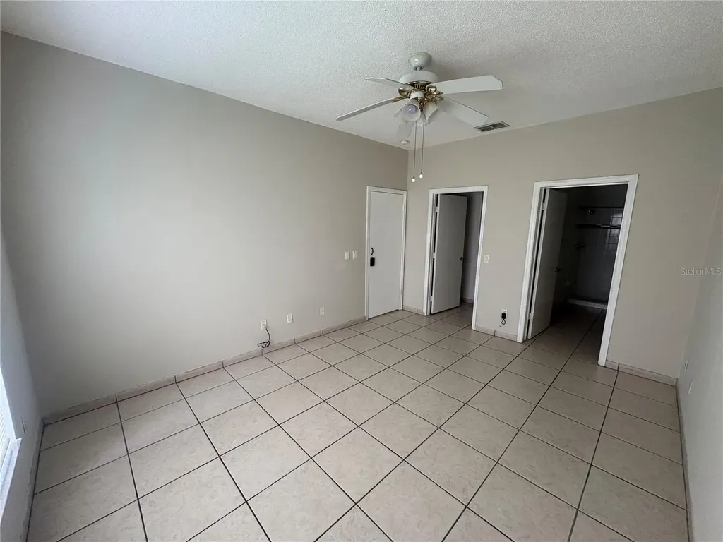 14556 Laguna Beach Circle Orlando FL 32824