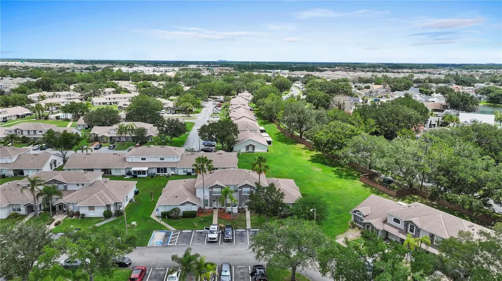 14556 Laguna Beach Circle Orlando FL 32824