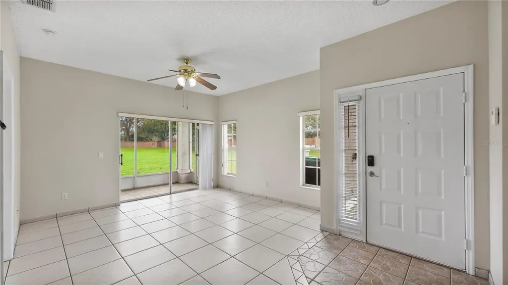 14556 Laguna Beach Circle Orlando FL 32824
