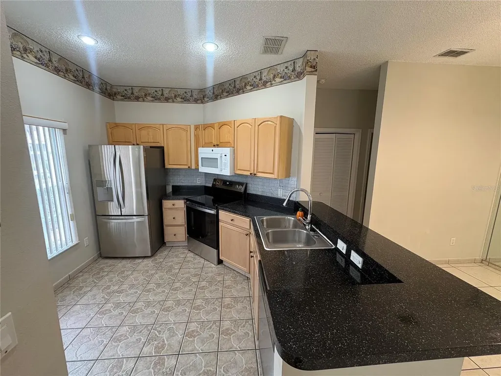 14556 Laguna Beach Circle Orlando FL 32824
