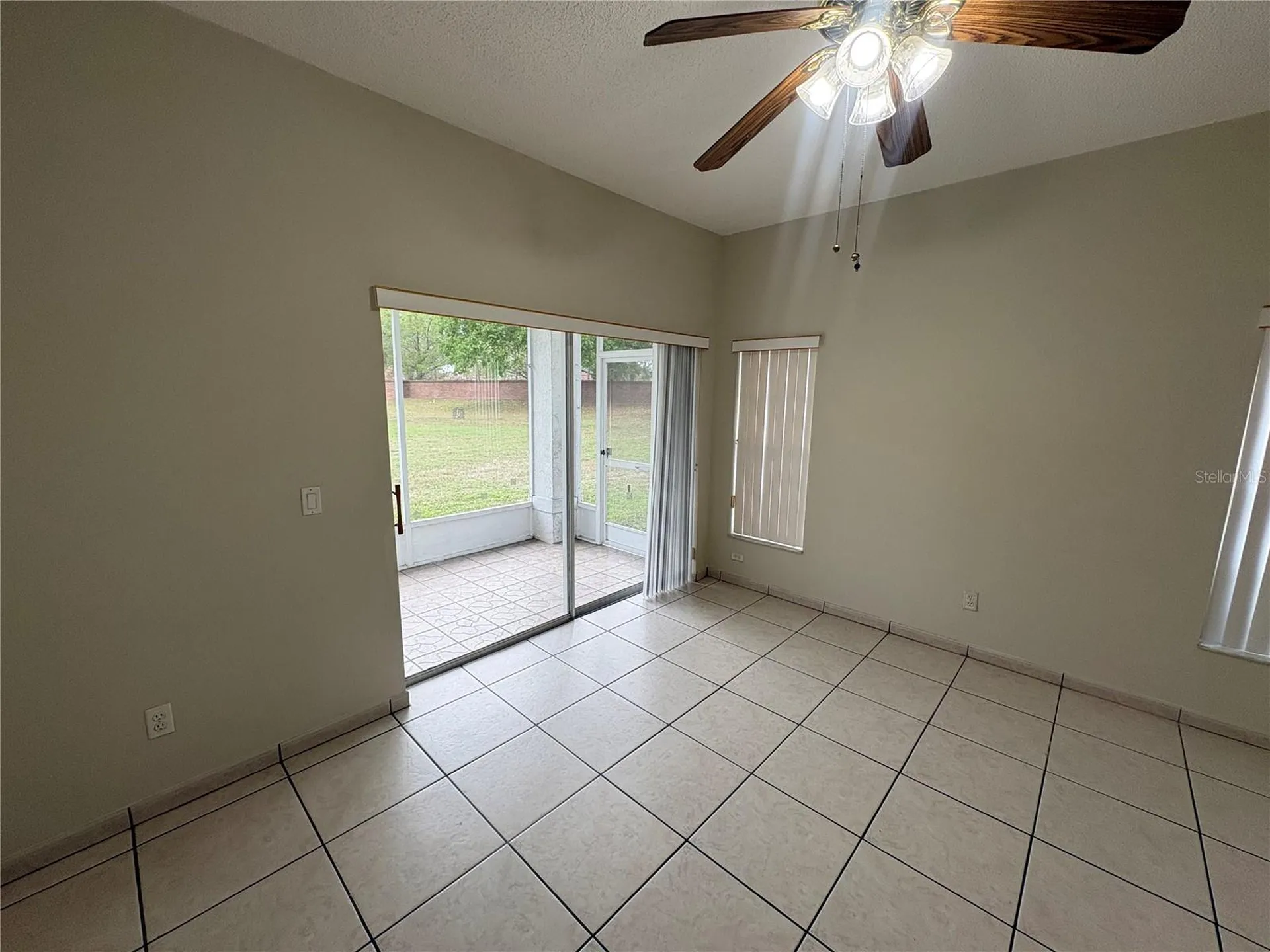 14556 Laguna Beach Circle Orlando FL 32824