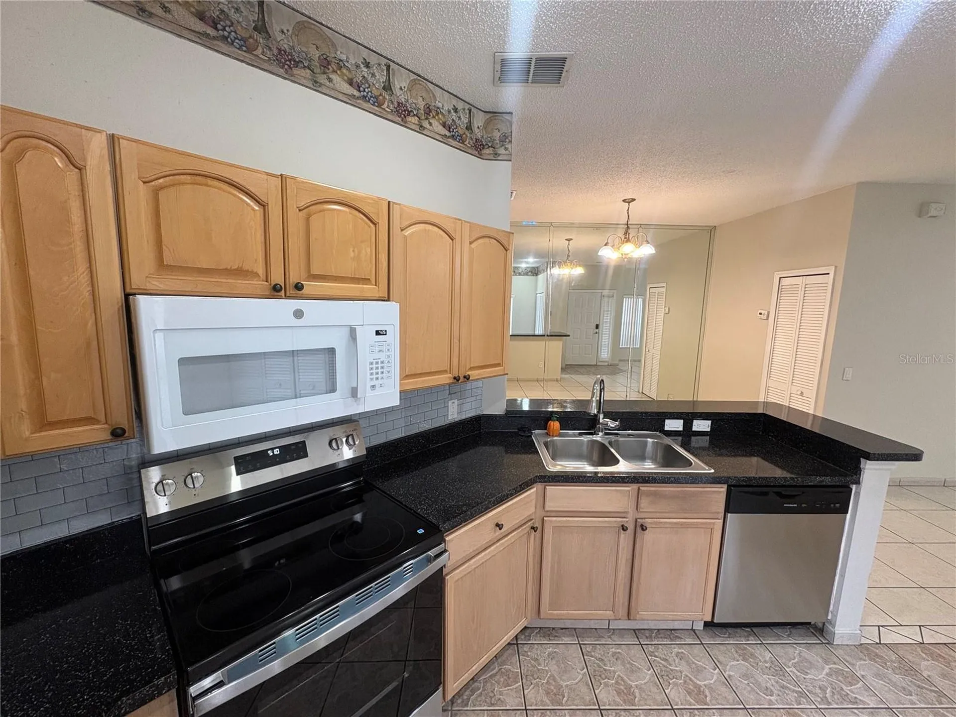 14556 Laguna Beach Circle Orlando FL 32824