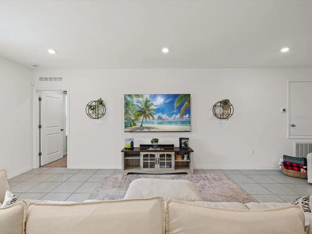 16334 Frost Bird Road Weeki Wachee FL 34614